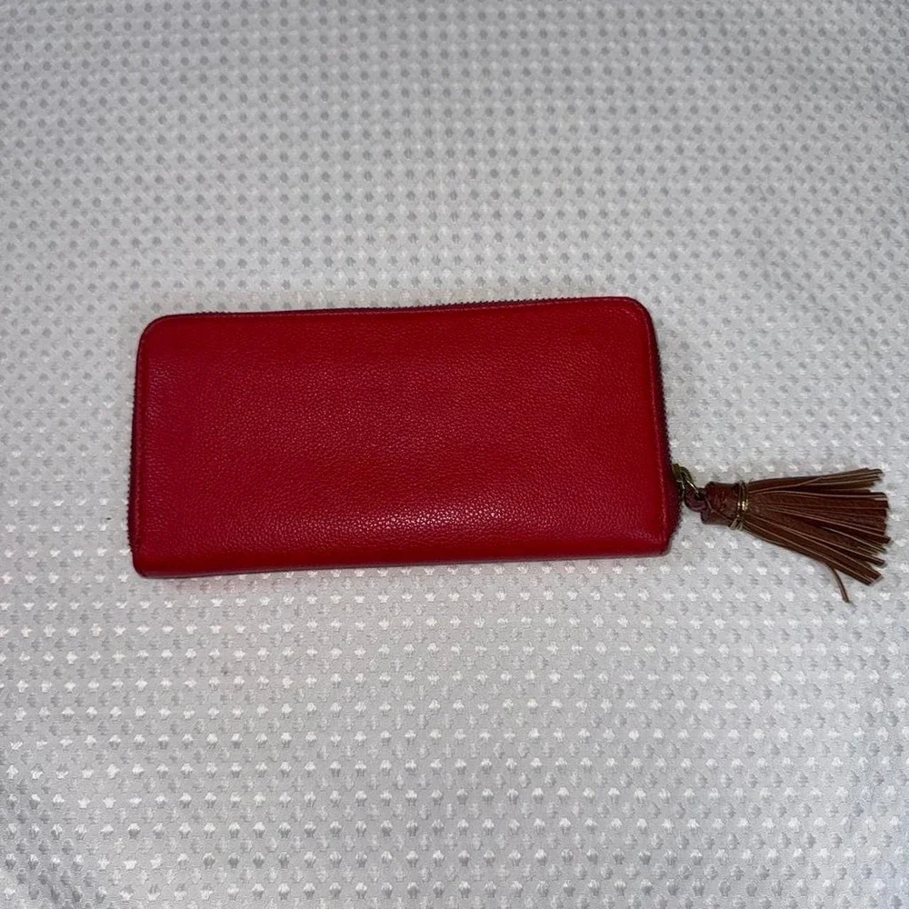 Fossil Zip Around Wallet Women OS Red Excellent Pebbled Leather Tassel Accent